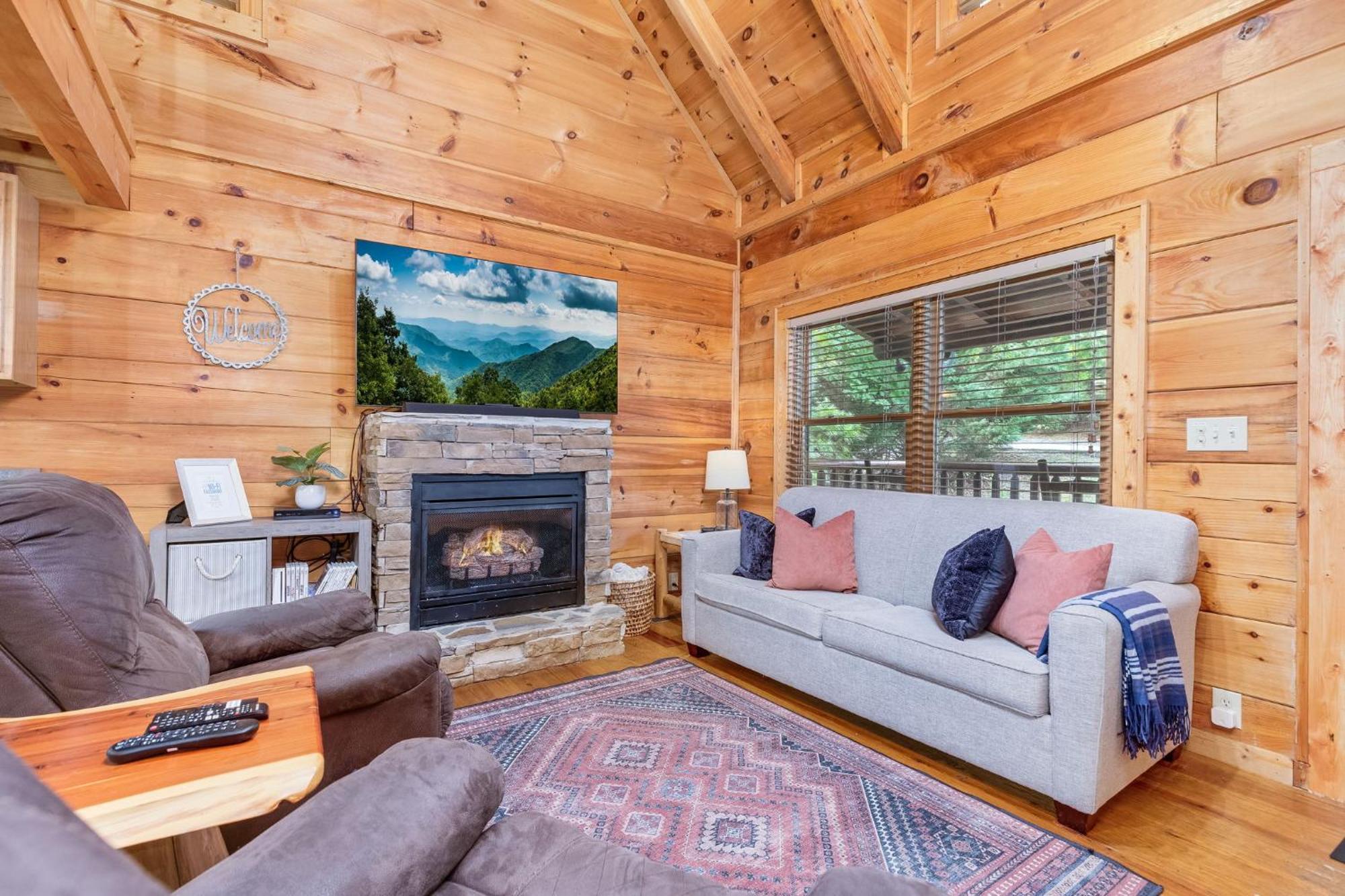 Elegant & Cozy Cabin Near Pigeon Forge سيفيرفيل المظهر الخارجي الصورة